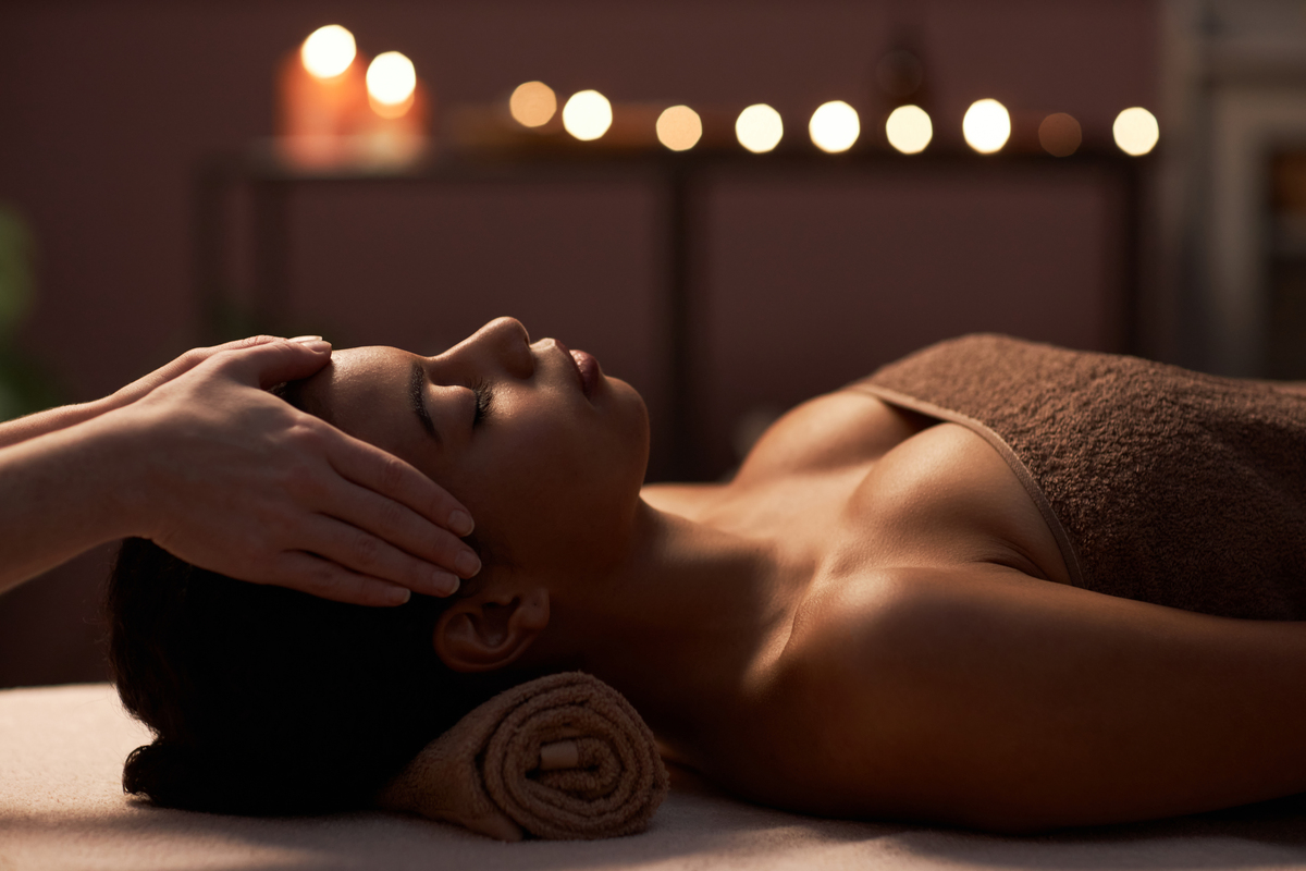 Getting Full Body and Face Massage